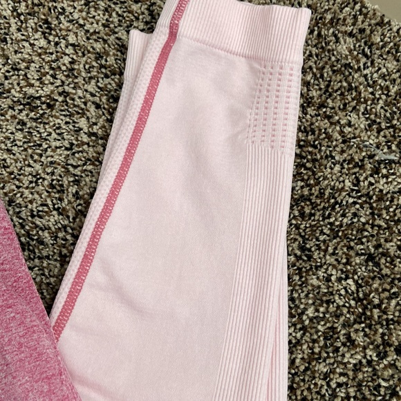 Amazon Pink Ombré Ribbed Leggings, worn once - Picture 3 of 6